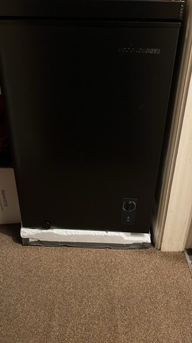 Cookology black chest freezer - black,